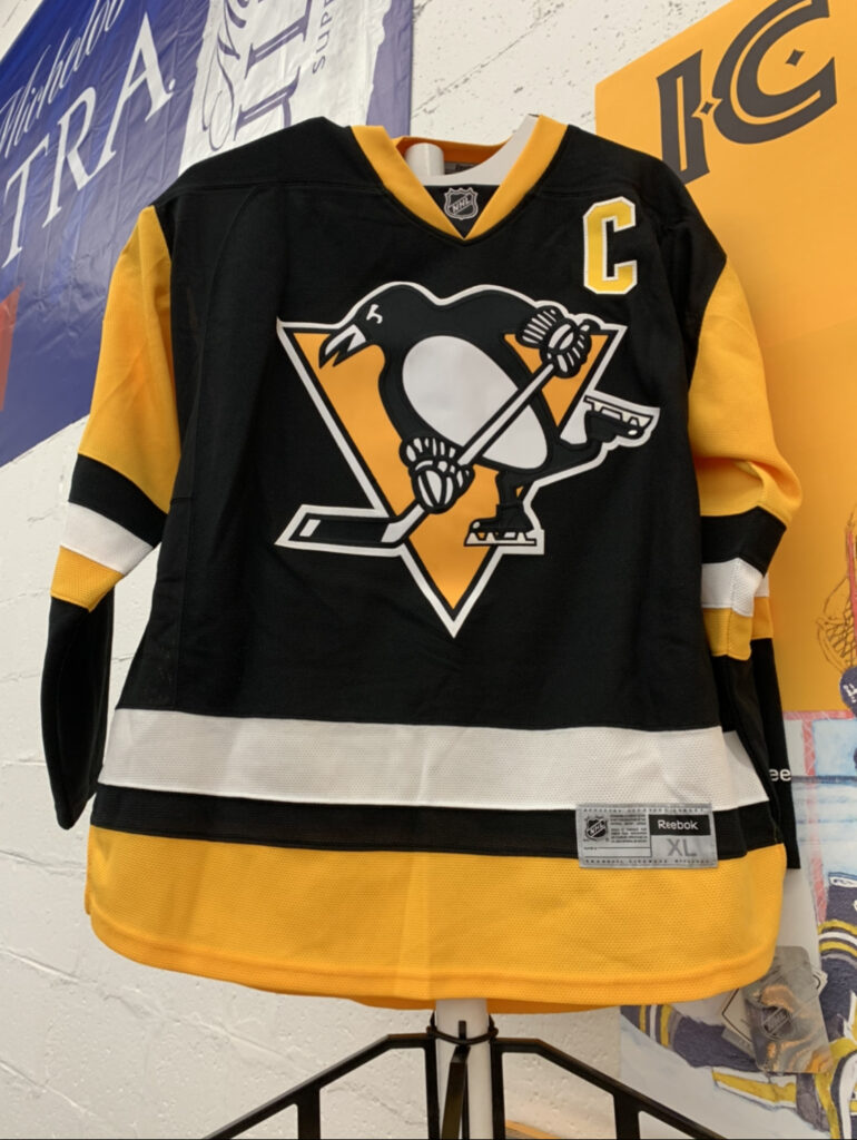 Sidney-Crosby-pittsburgh-penguins-hampton-beer-outlet-jersey-front
